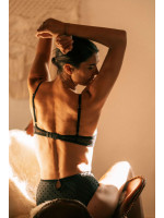 La culotte haute Suzanne par Jolies Mômes - lingerie éco responsable, fabrication en série limitée à Barcelone